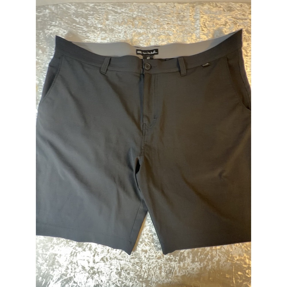 TravisMathew Golf Shorts Mens Size 42 Black Stretch Performance Flat Front